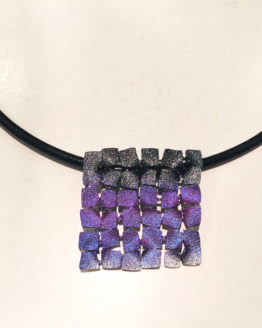 Colgante en Plata de Simentech con mosaico malva