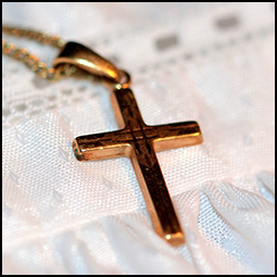 Cruces de Oro